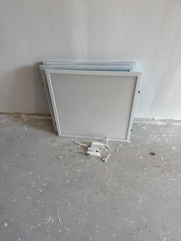3x LED paneel 60x60 - werkt goed en dimbaar, Ophalen of Verzenden, Zo goed als nieuw