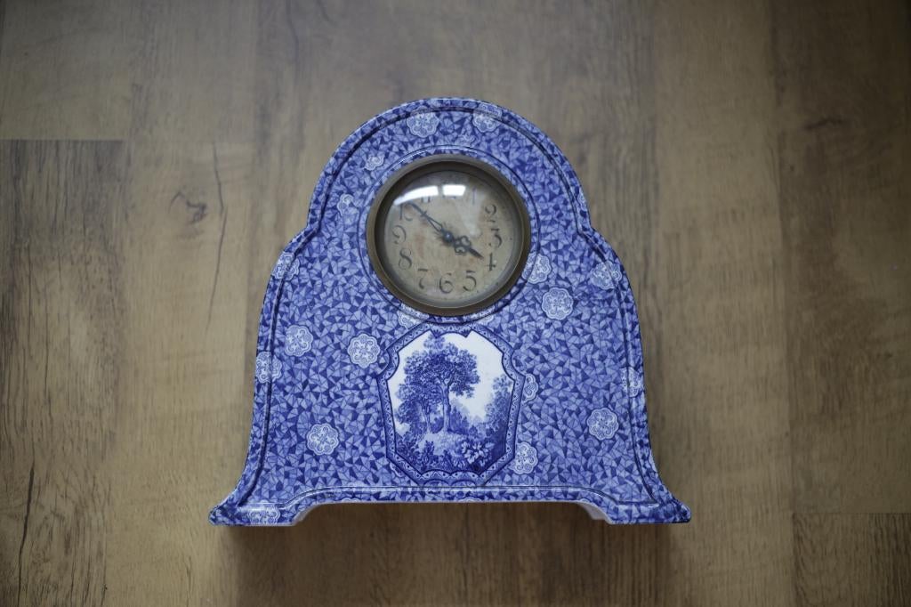 Villeroy en Boch klok, Antiek en Kunst, Ophalen