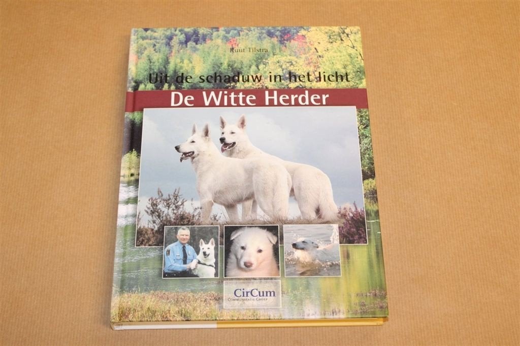 De Witte Herder — Compleet Rashandboek, 1e Druk 2002, Ophalen of Verzenden, Gelezen, Honden