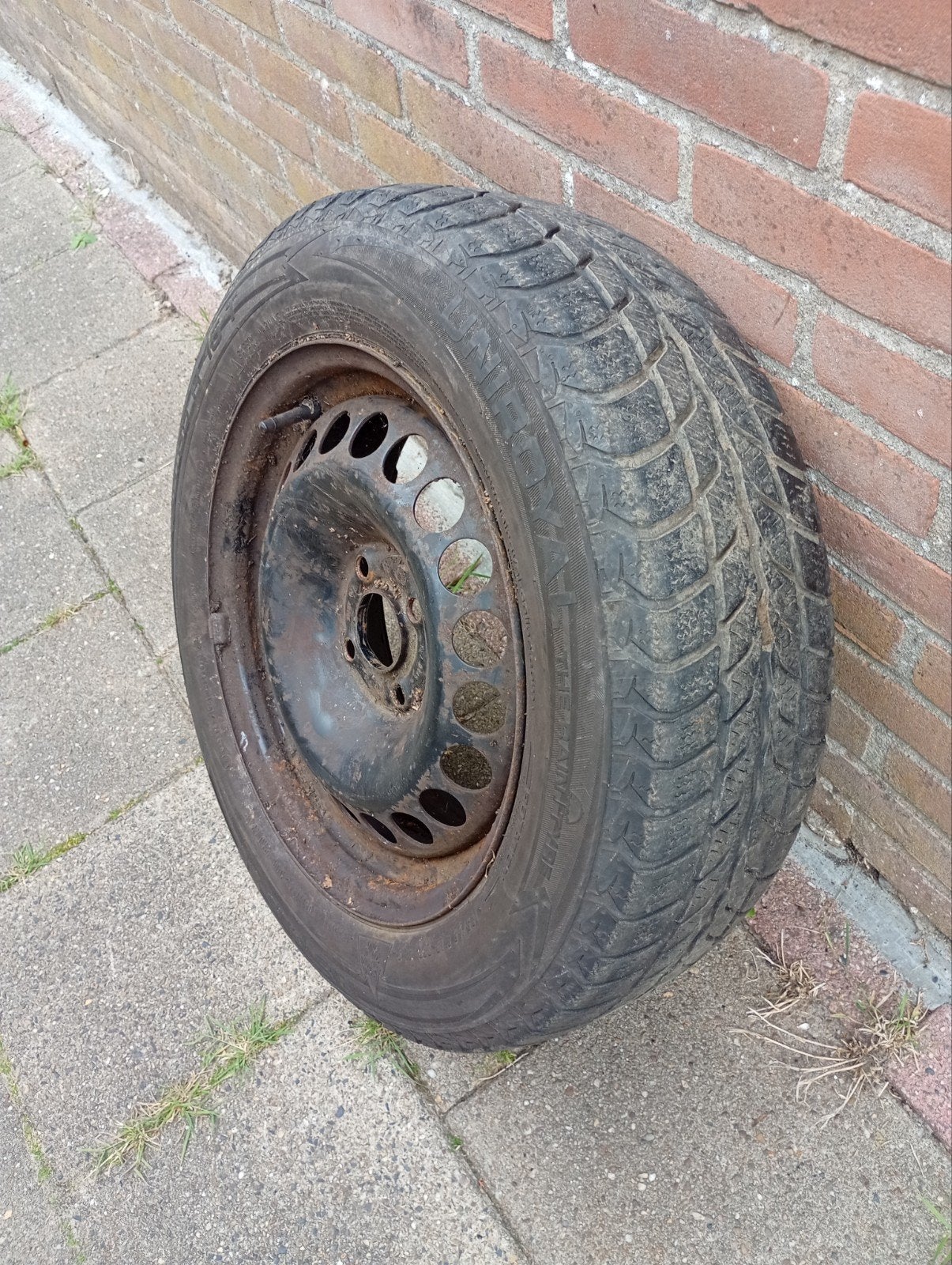 4 winterband 185/65/R15 op stalen velg, Ophalen, Gebruikt, 15 inch, Banden en Velgen