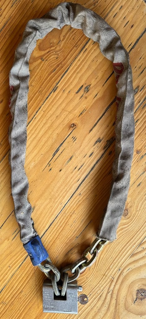 corbin kettingslot. l ketting is 130 cm, Ophalen of Verzenden, Zo goed als nieuw