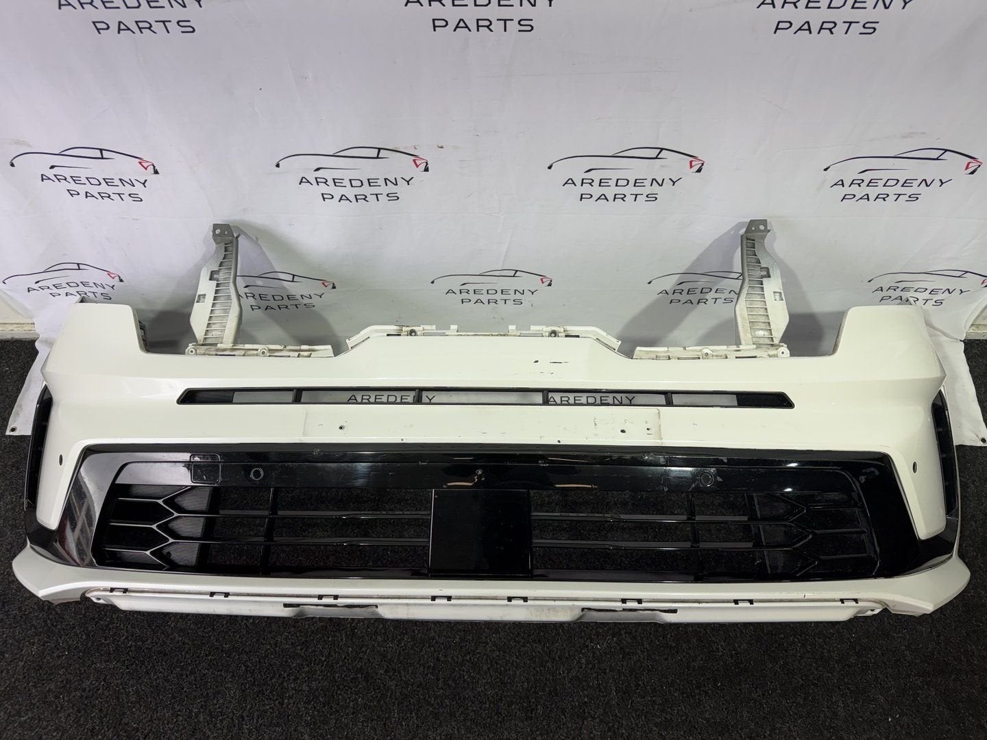 Kia Sorento IV MQ4 Voorbumper 6x PDC 86511-P2000, -, Voor, -, Ophalen of Verzenden
