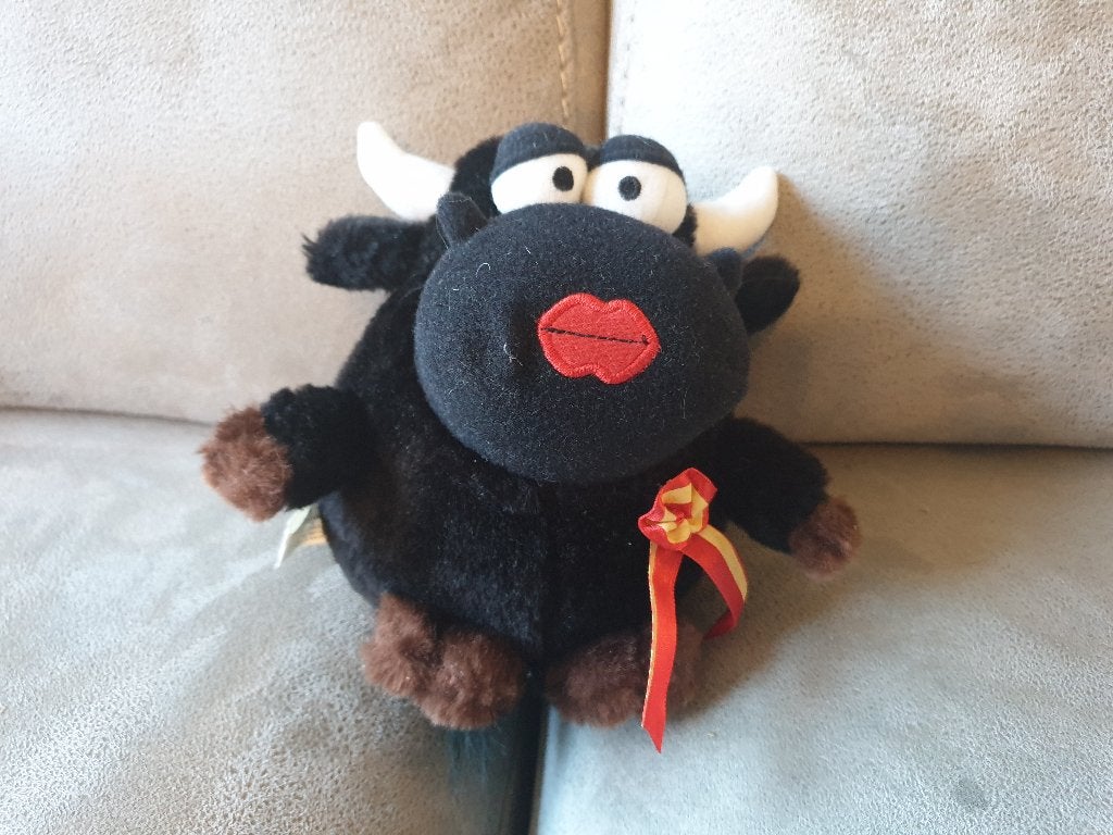 Knuffel - Stier, Ophalen of Verzenden, Zo goed als nieuw, Overige typen