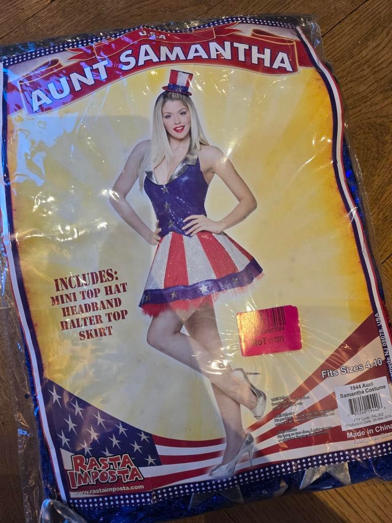 Nieuw in verpakking! Parade girl maat S. 40 beschikbaar, Kleding | Dames, Ophalen of Verzenden, Nieuw, Maat 38/40 (M), Carnaval