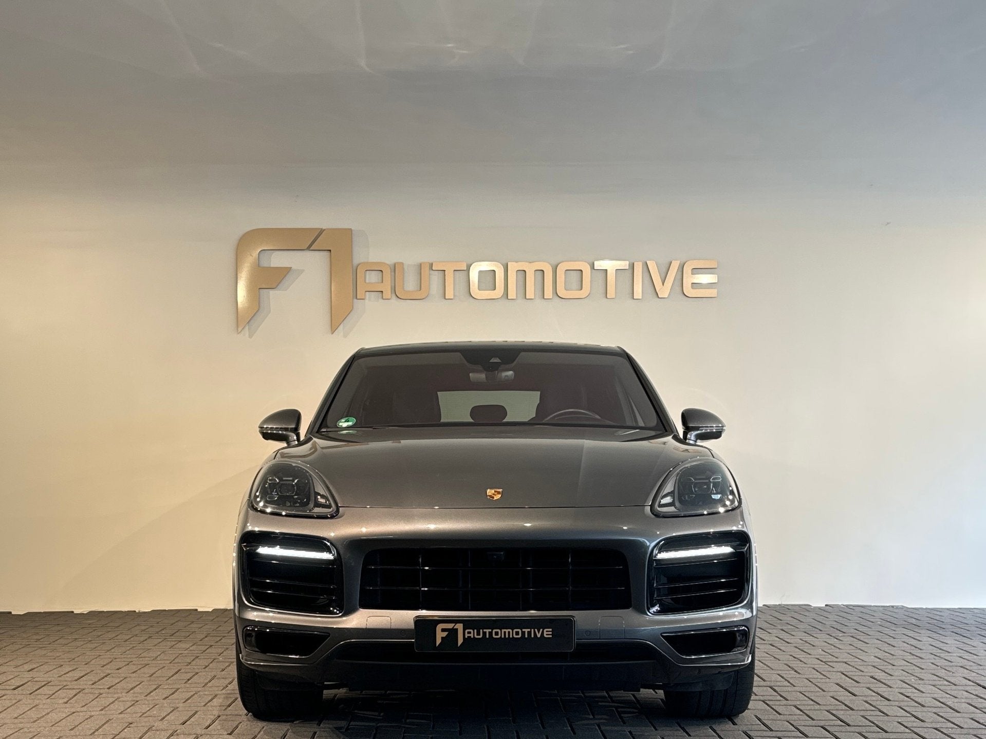 Porsche Cayenne Coupé 3.0 E-Hybrid Pano|Massage|Softclose|T, Auto's, Automaat, Cayenne, 14 kWh, Gebruikt
