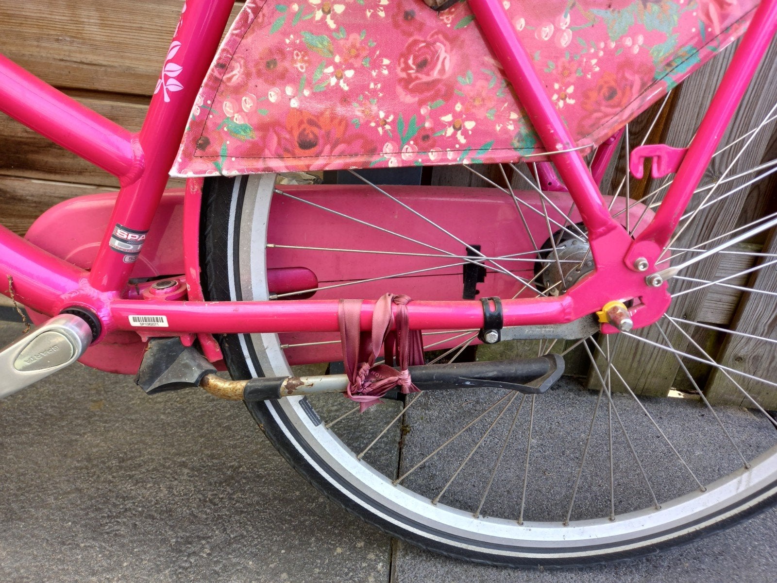 Roze Damesfiets met bloemenprint - Gebruikt, Ophalen, Terugtraprem, Sparta, Gebruikt