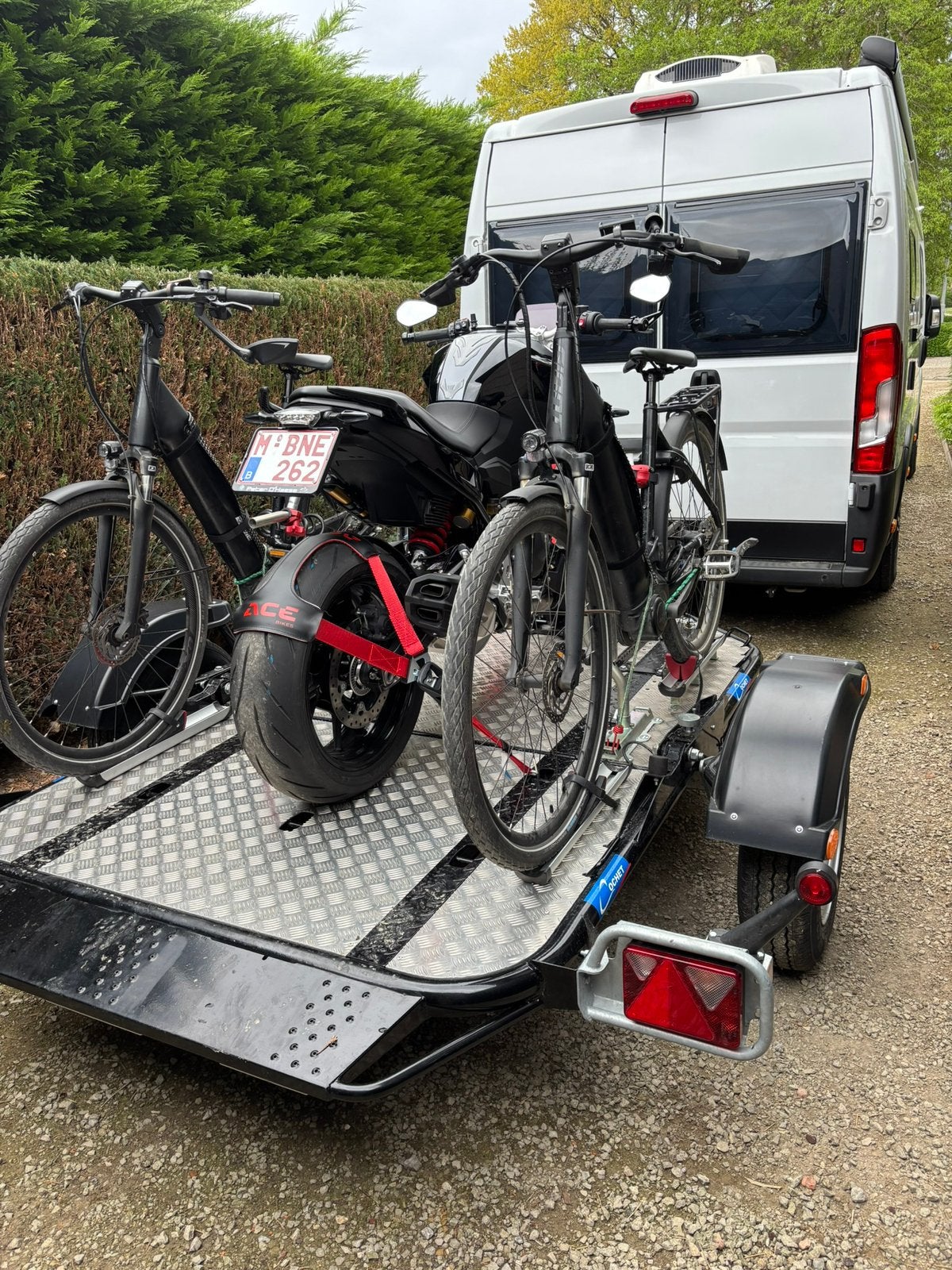 Cochet motortrailer (omgeving Gent!), Ophalen, Zo goed als nieuw