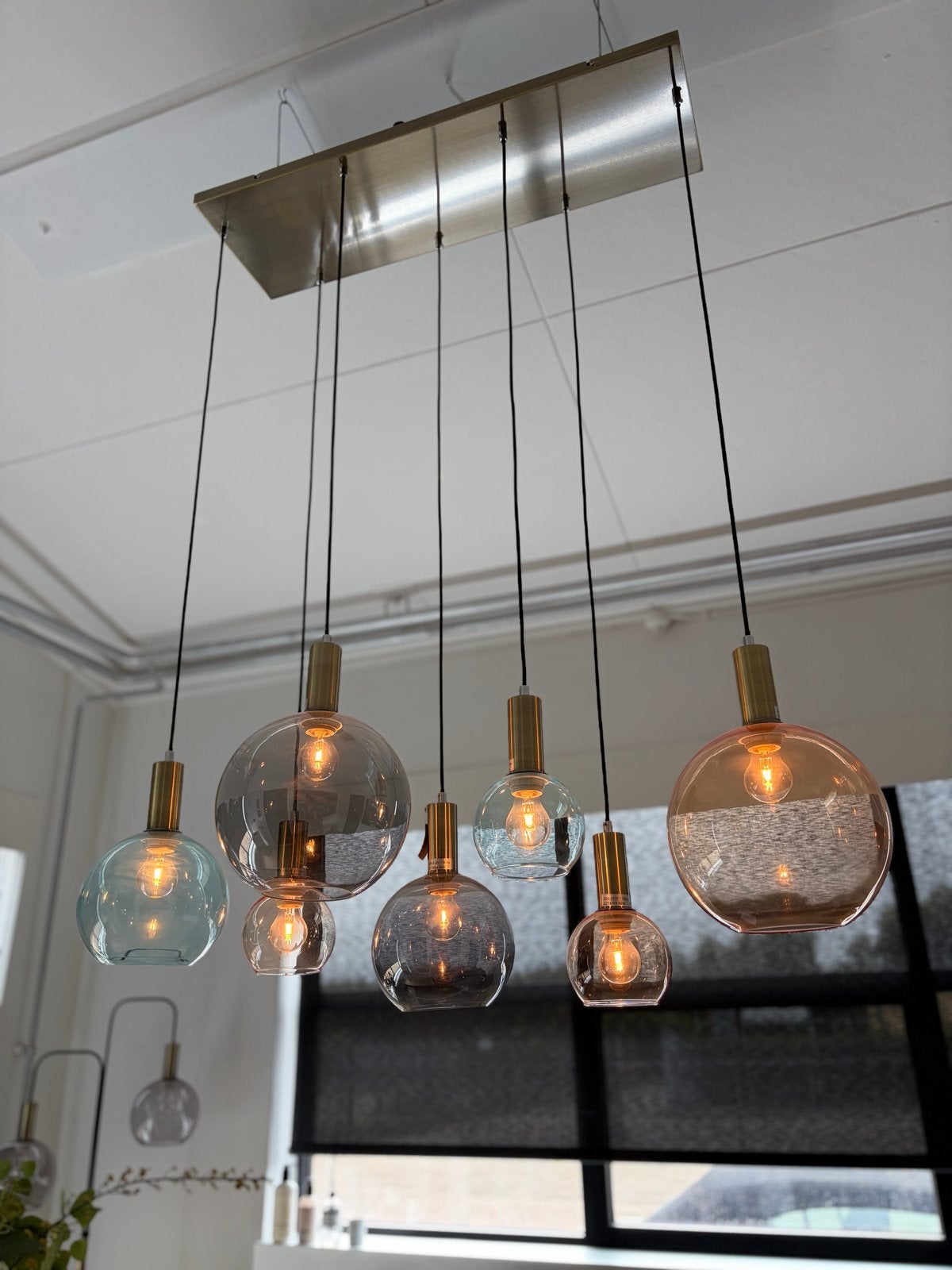 Co co maison -Moderne hanglamp met gekleurde glazen bollen, Ophalen, Zo goed als nieuw, Glas, E27 (groot)