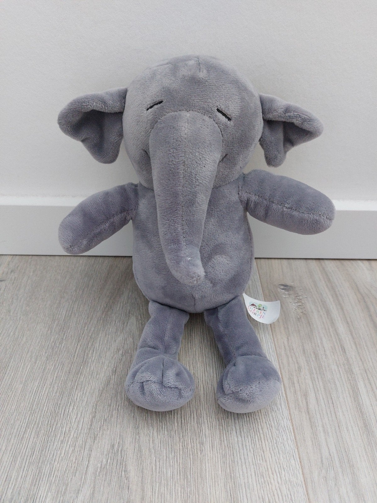 Knuffel dierendorpje dieren dorpje Gijs olifant boek L478, Ophalen of Verzenden, Zo goed als nieuw
