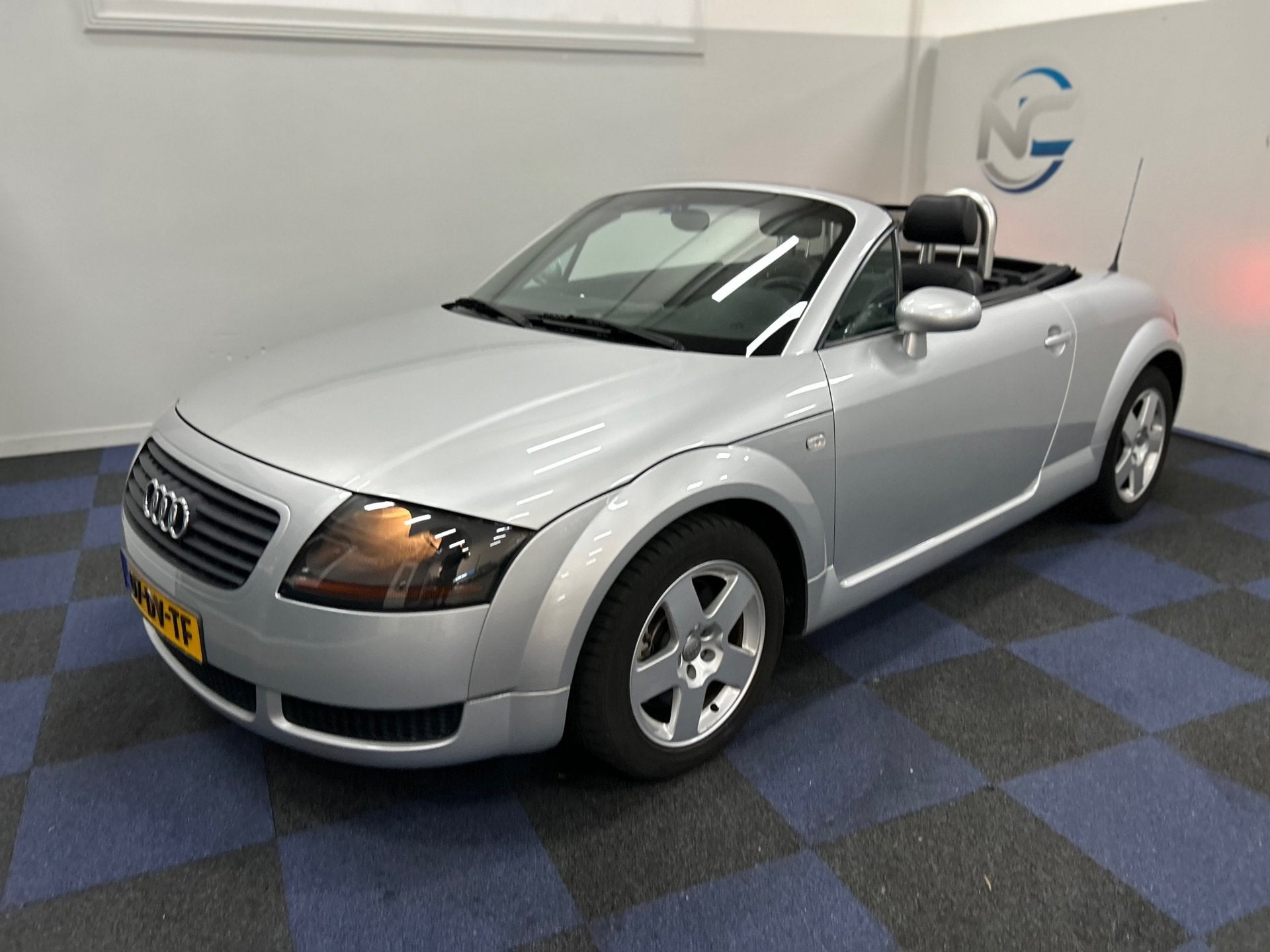 Audi TT Roadster 1.8 5V Turbo / CABRIO / NAP / COMPLEET ONDE, Dealer onderhouden, Gebruikt, 4 cilinders, Cabriolet