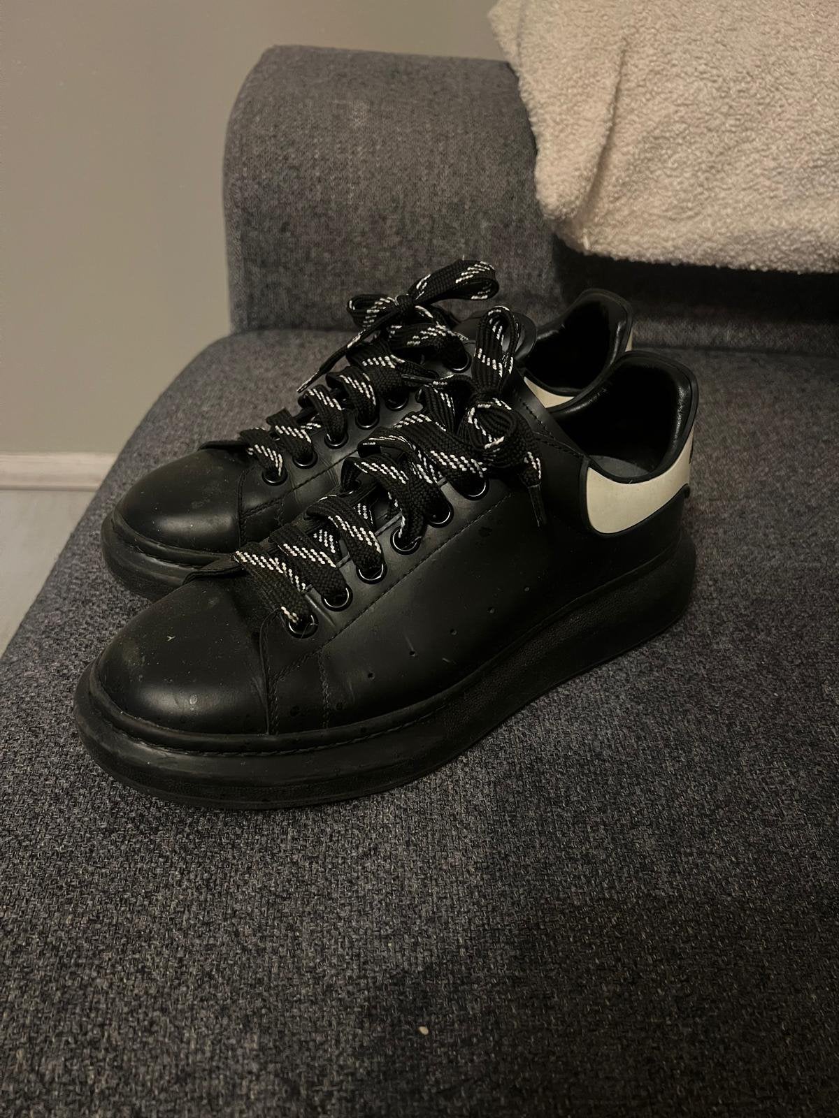 Alexander McQueen sneakers - Maat 41, Kleding | Heren, Ophalen, Gedragen, Zwart, Sneakers of Gympen