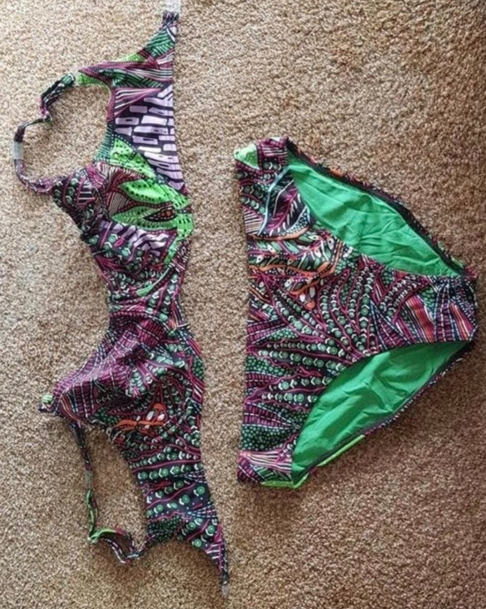 Bikini Livera mt. 36E, Kleding | Dames, Ophalen of Verzenden, Zo goed als nieuw, Bikini