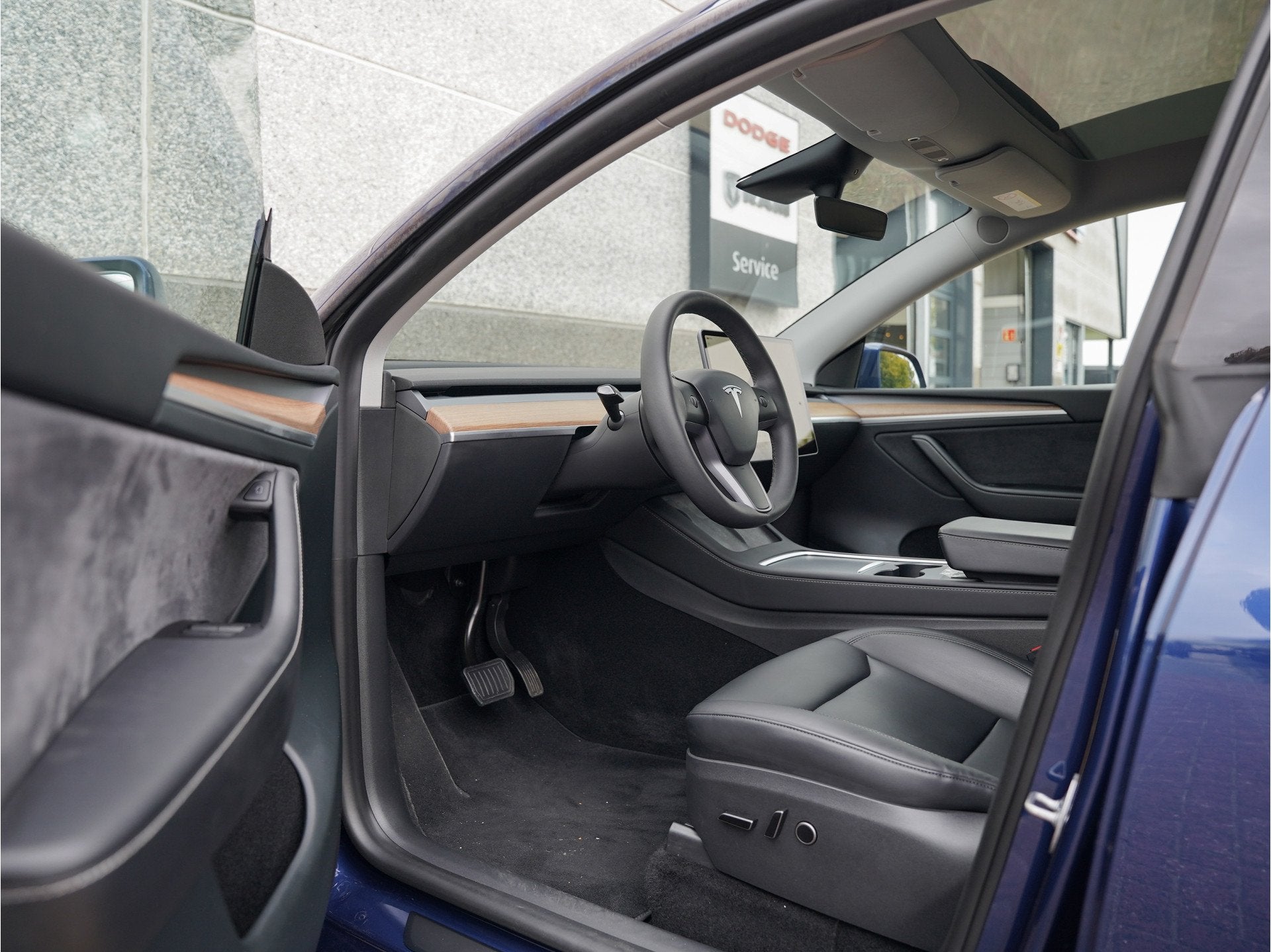 Tesla Model Y Long Range AWD 75 kWh | Afneembare Trekhaak |, Auto's, Gebruikt, Zwart, Blauw, Vierwielaandrijving
