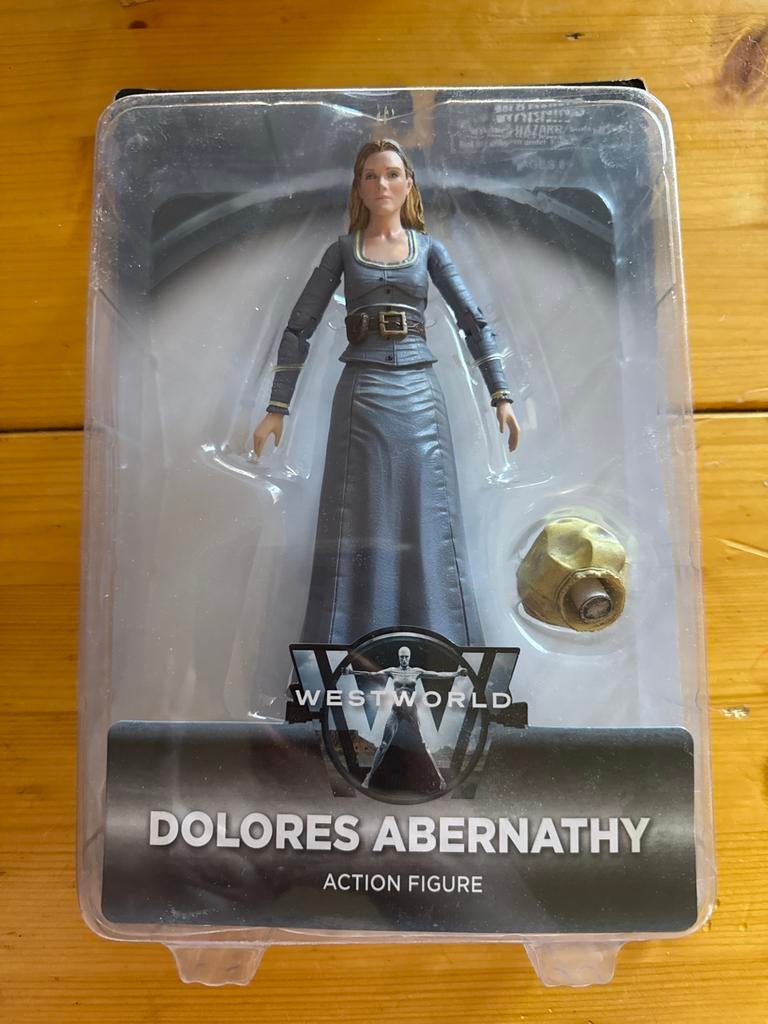 Westworld Dolores Abernathy Actiefiguur - Nieuw in doos, Hunt Valley MD 21030, Warner Bros Entertainment, Nieuw, Info@warnerbros.com