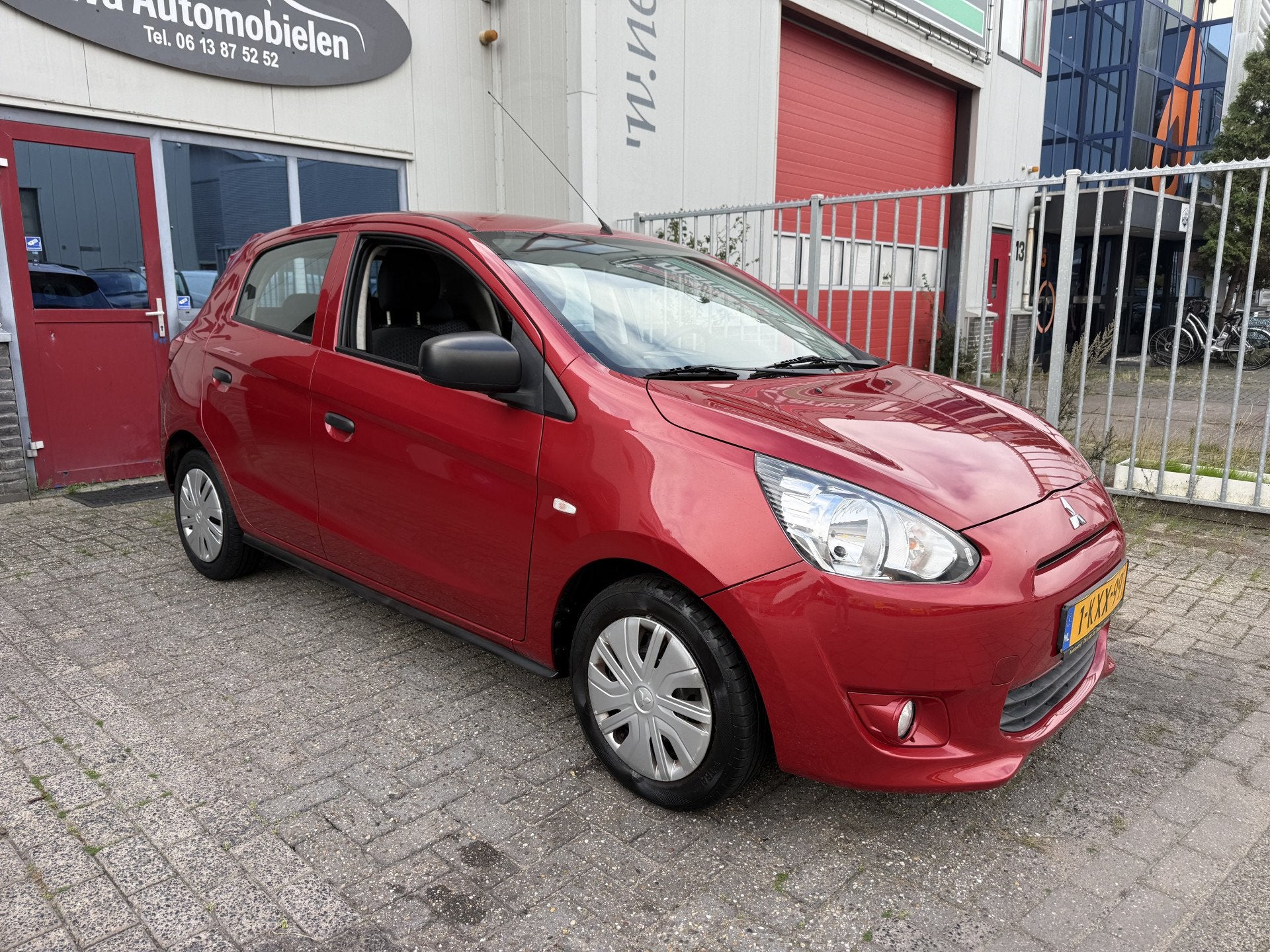 Mitsubishi Space Star 1.0 Inform (bj 2013), Auto's, Voorwielaandrijving, Euro 5, Stof, Gebruikt