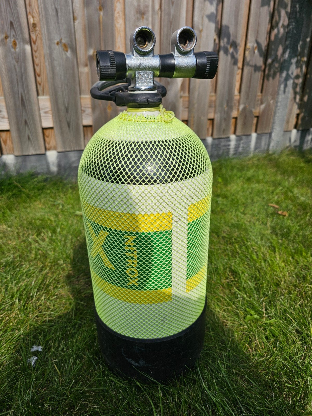 12L Korte Duikfles met Dubbele Kraan - 06/2028, Watersport en Boten, Ophalen, Zo goed als nieuw, Duikfles