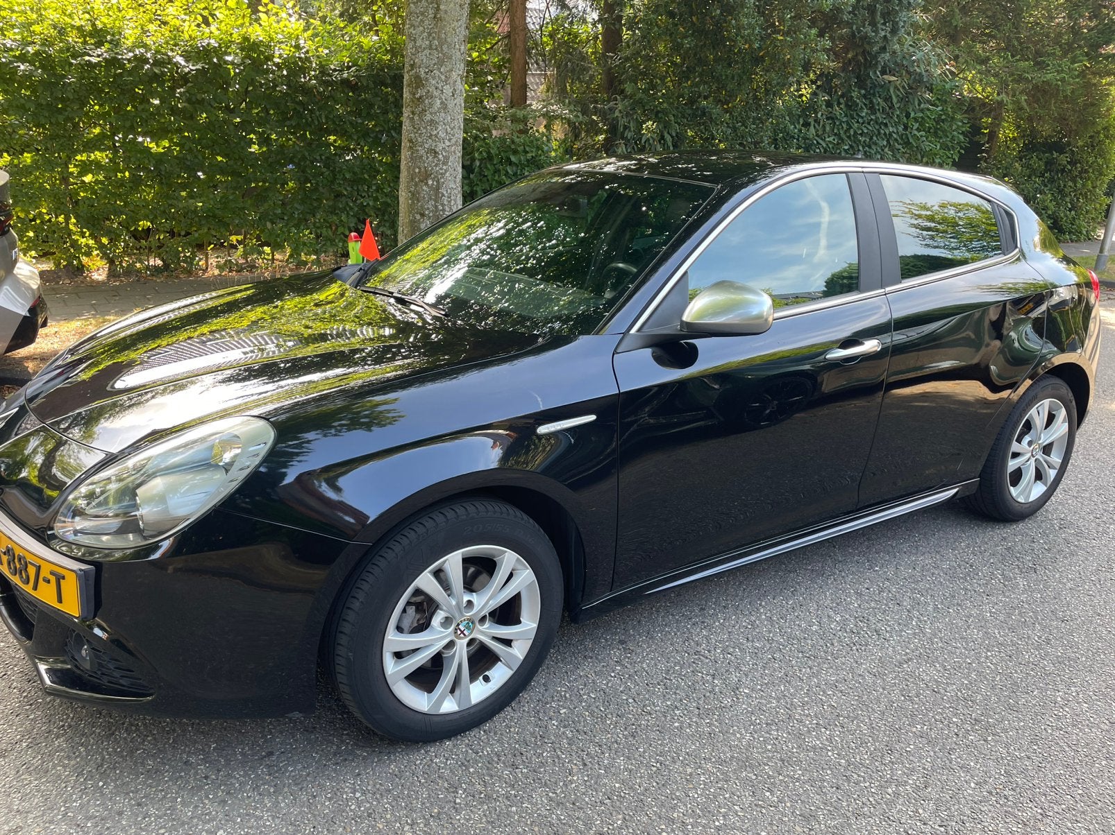 Alfa Romeo Giulietta 1.4 Turbo 2011 Zwart, Auto's, Alfa Romeo, Voorwielaandrijving, 4 cilinders, Zwart, Handgeschakeld