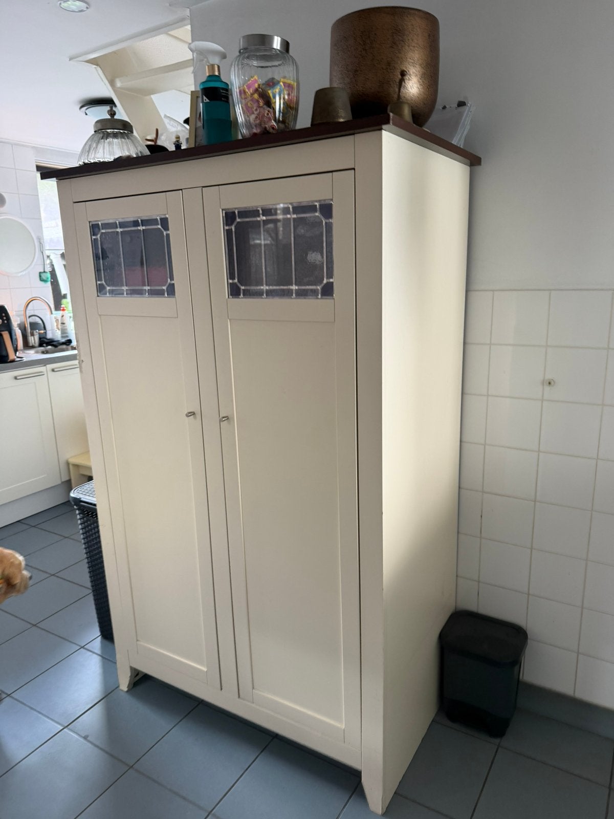 Voorraadkast, Ophalen, Gebruikt