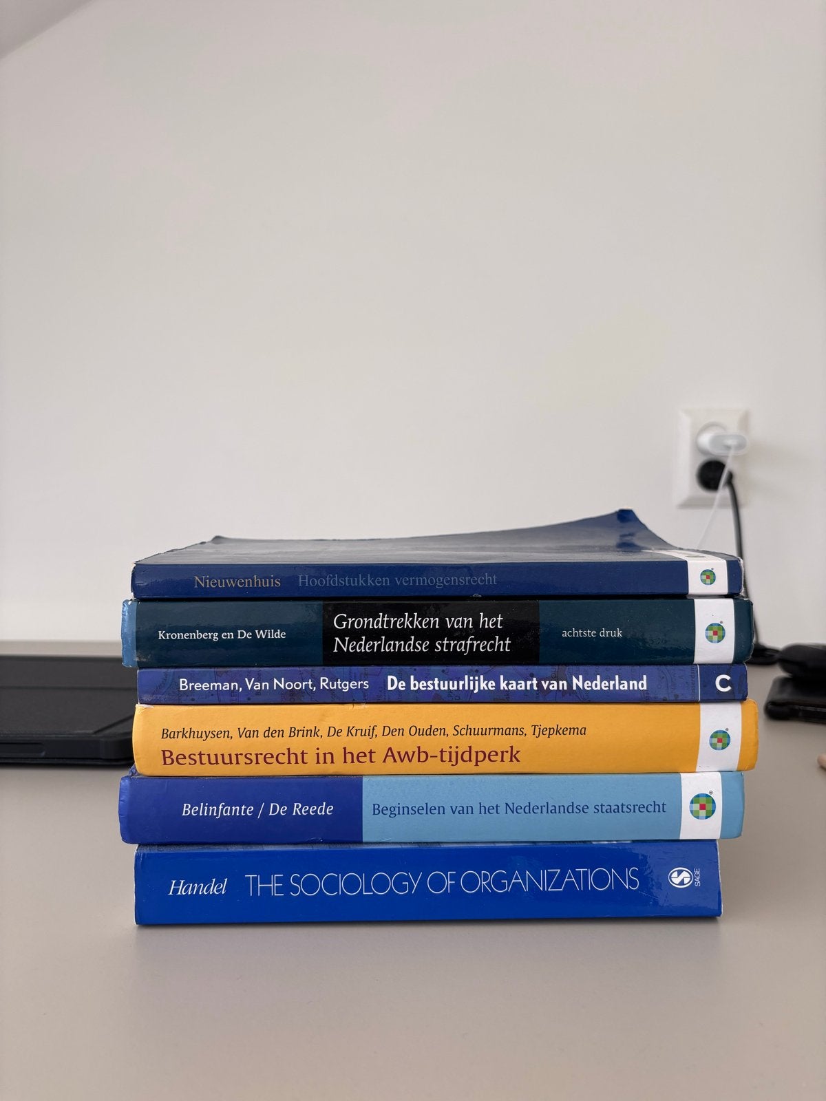 Studieboeken Rechten/Bestuurskunde (diverse titels), Boeken, Ophalen of Verzenden, Gelezen, WO