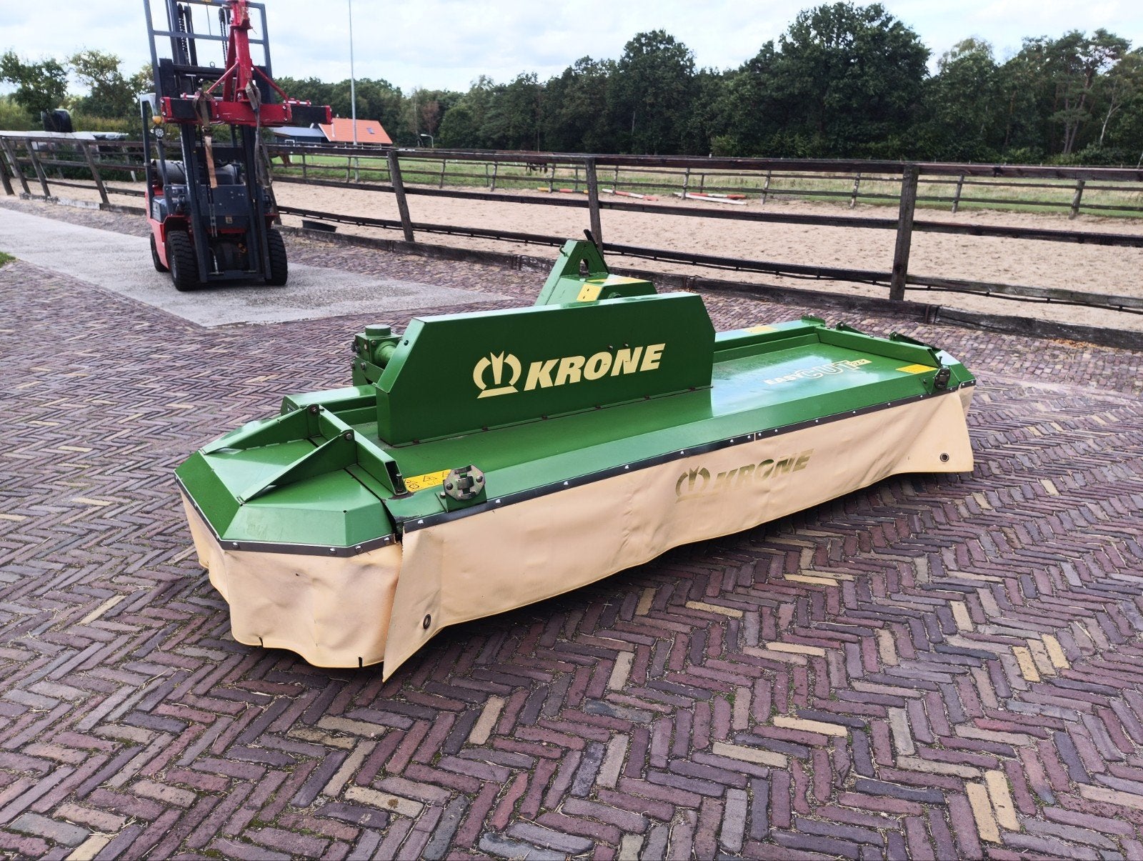 Krone easycut 32p, zwadtrommels, Ophalen, Weidebouw