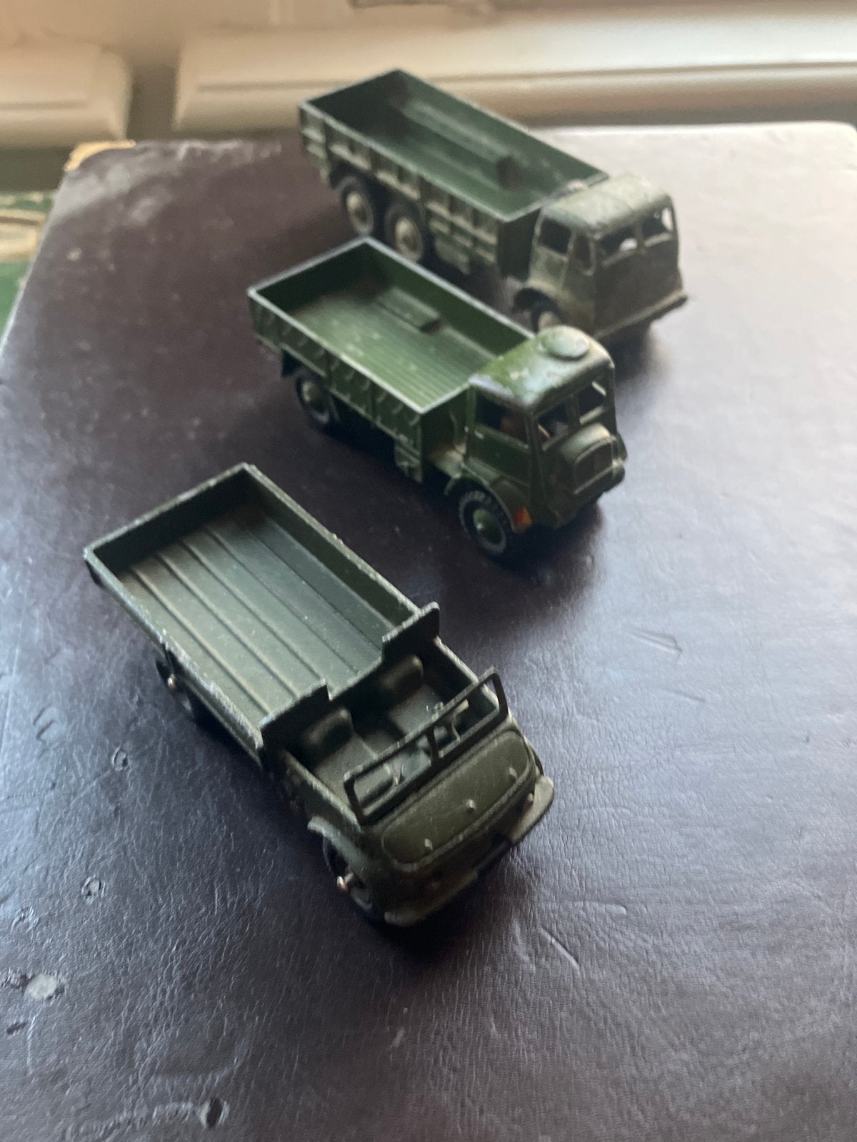 Set van 3 vintage Dinky Toys militaire vrachtwagens, Ophalen of Verzenden, Gebruikt