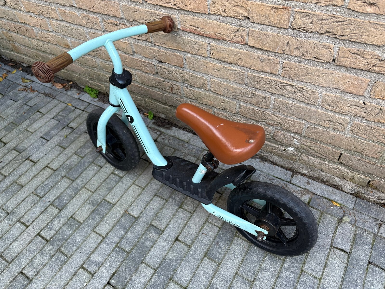 Foto 4 van Bandits & Angels Loopfiets Mint Groen