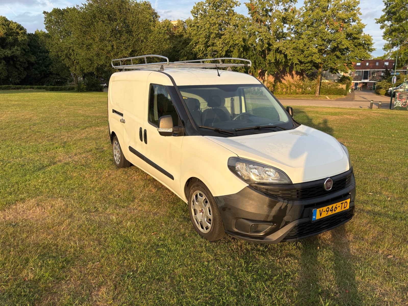 Fiat Doblo Cargo GB 1.6 MJ 105pk L2h1 Maxi 2018, Voorwielaandrijving, Multifunctioneel stuurwiel, Stof, 4 cilinders