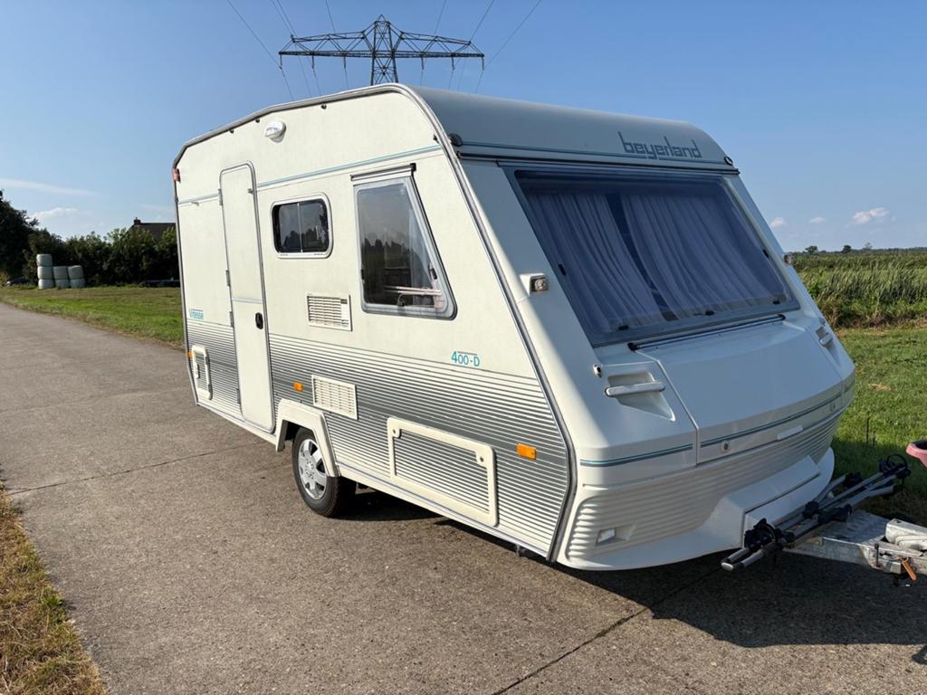 Beyerland Vitesse 400D, Caravans en Kamperen, Schokbreker, Standaardzit, Omvormbare zithoek, Particulier