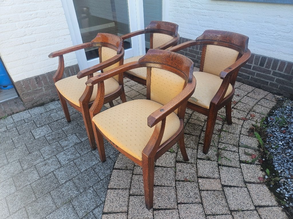 Vintage stoelen, Gebruikt, Twee, Bruin, Ophalen of Verzenden