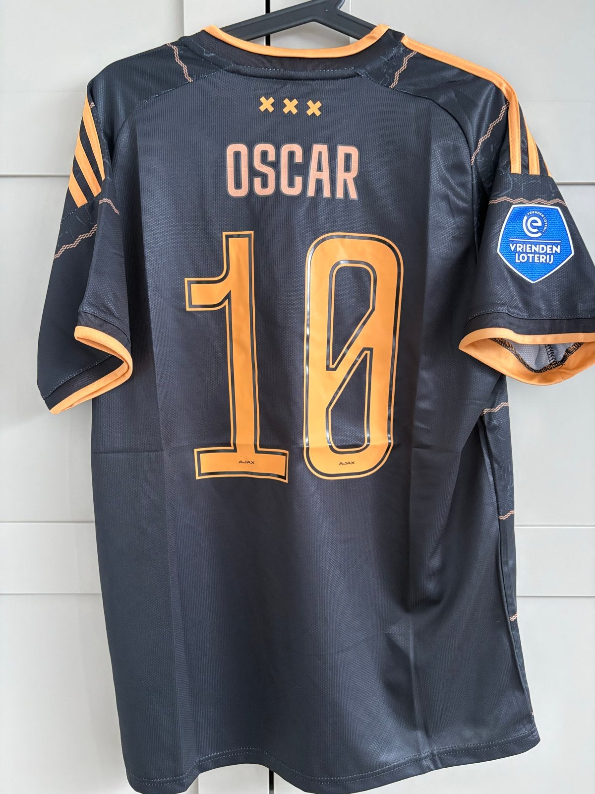Ajax uitshirt Oscar Gloukh 2026/2027 large adidas eredivisie, Kleding | Heren, Maat 52/54 (L), Zwart, Nieuw, Ophalen of Verzenden