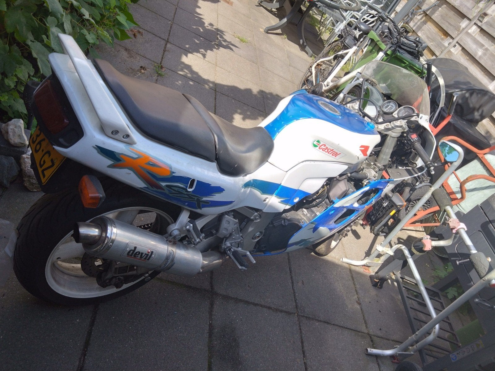 Suzuki GSXR 1100 W Supersport - Old School Krachtpatser, 4 cilinders, Gebruikt, Super Sport, Particulier