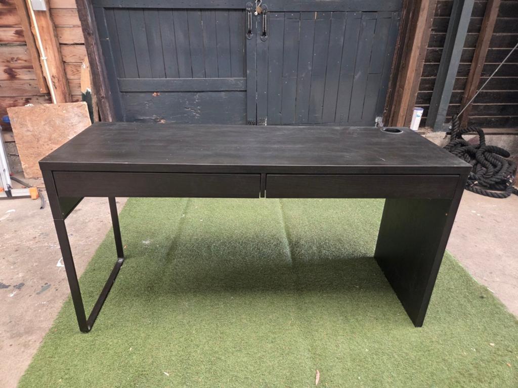 Ikea bureau - Micke, Huis en Inrichting, Ophalen, Gebruikt