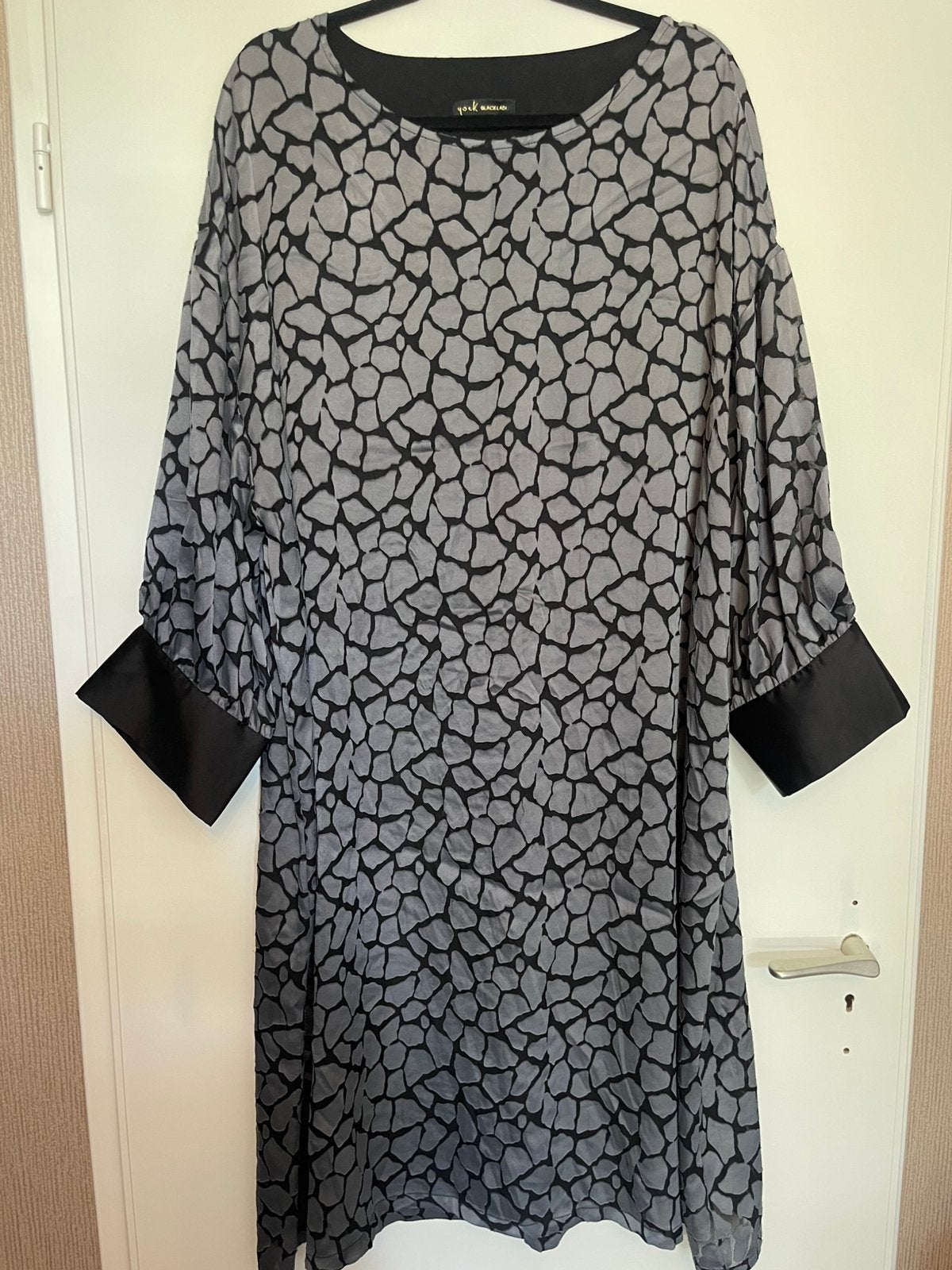 Yoek black label  lang tuniek maat 50, Kleding | Dames, Ophalen of Verzenden, Zo goed als nieuw, Zwart, Blouse of Tuniek