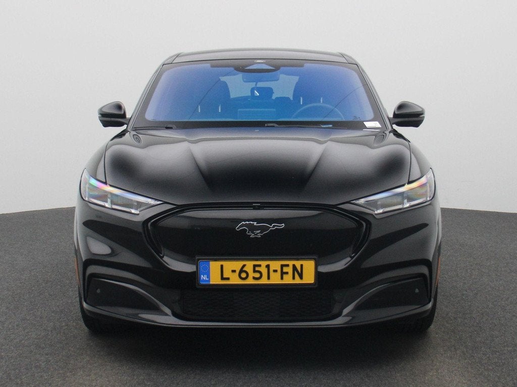 Ford Mustang Mach-E Extended AWD 98 kWh, Automaat, 12 maanden, Gebruikt, 750 kg