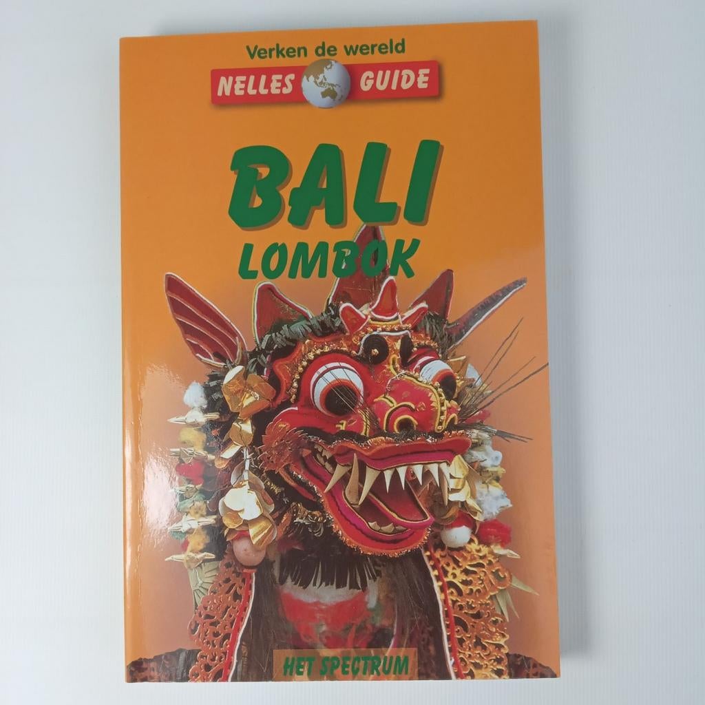 Nelles Guide Bali Lombok Reisgids 1998 - Het Spectrum, Ophalen of Verzenden, Reisgids of -boek, Azië, Gelezen