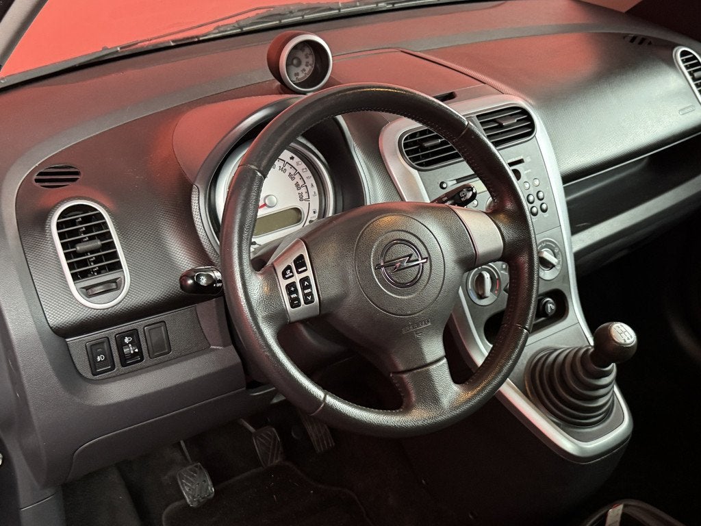 Opel Agila 1.2 Enjoy, Auto's, Opel, Voorwielaandrijving, 965 kg, Zwart, Origineel Nederlands