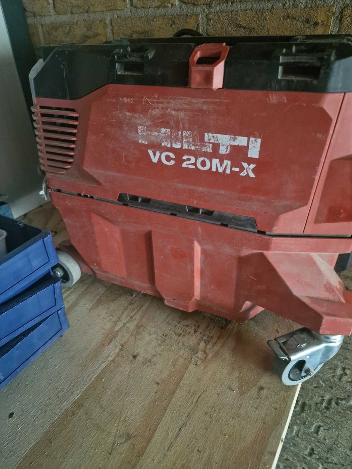 hilti stofzuiger, Ophalen of Verzenden, Zo goed als nieuw