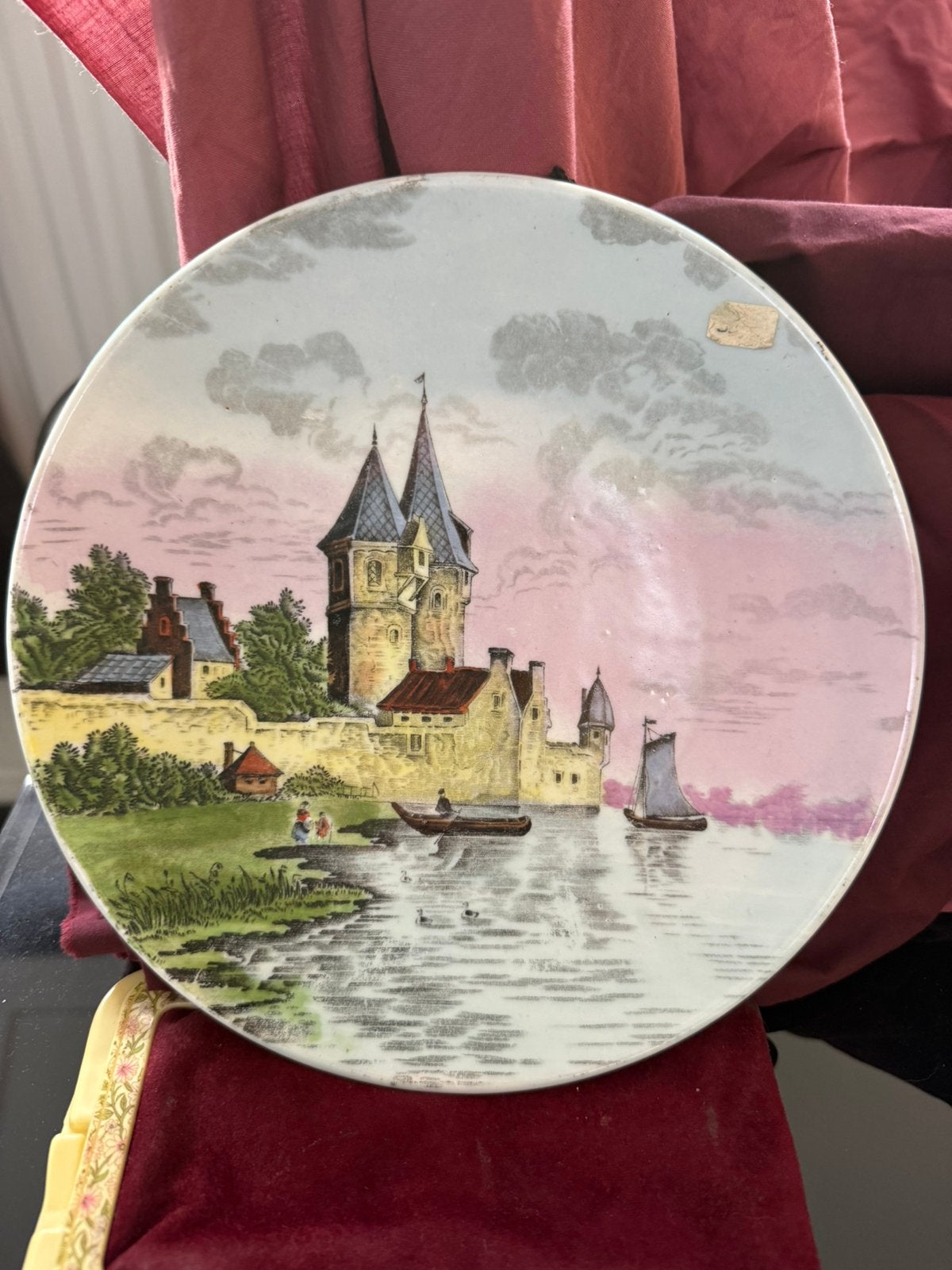 Vintage sierbord met kasteel en zeilschepen – Ø 22 cm, Ophalen of Verzenden