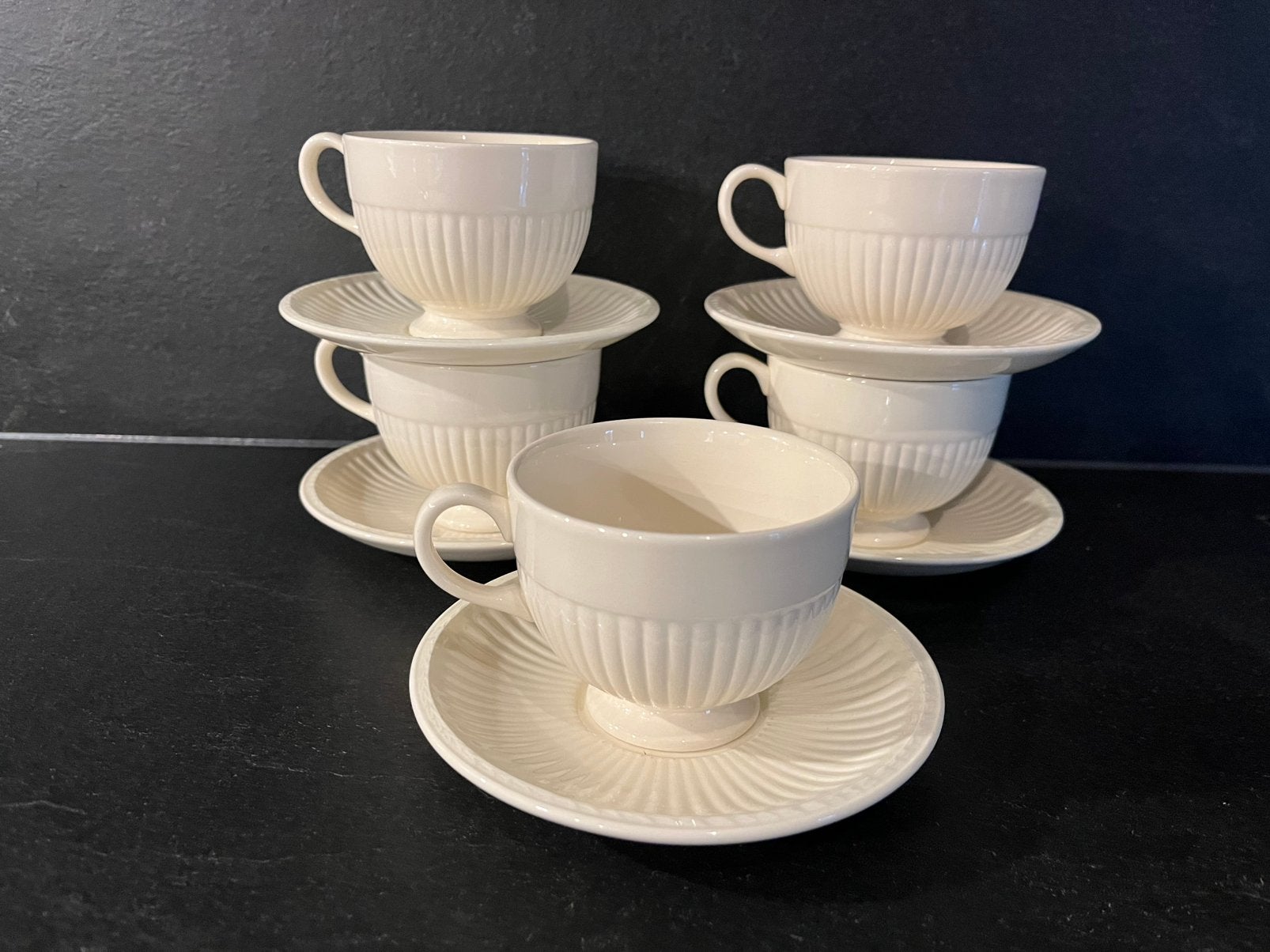 Wedgwood Edme grote kop en schotel (5), Ophalen of Verzenden, Zo goed als nieuw, Aardewerk, Kop(pen) en/of Schotel(s)