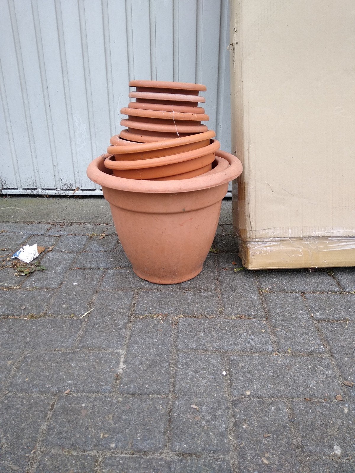 stapel kunststof bloempotten, Ophalen, Rond, Kunststof, Minder dan 30 cm