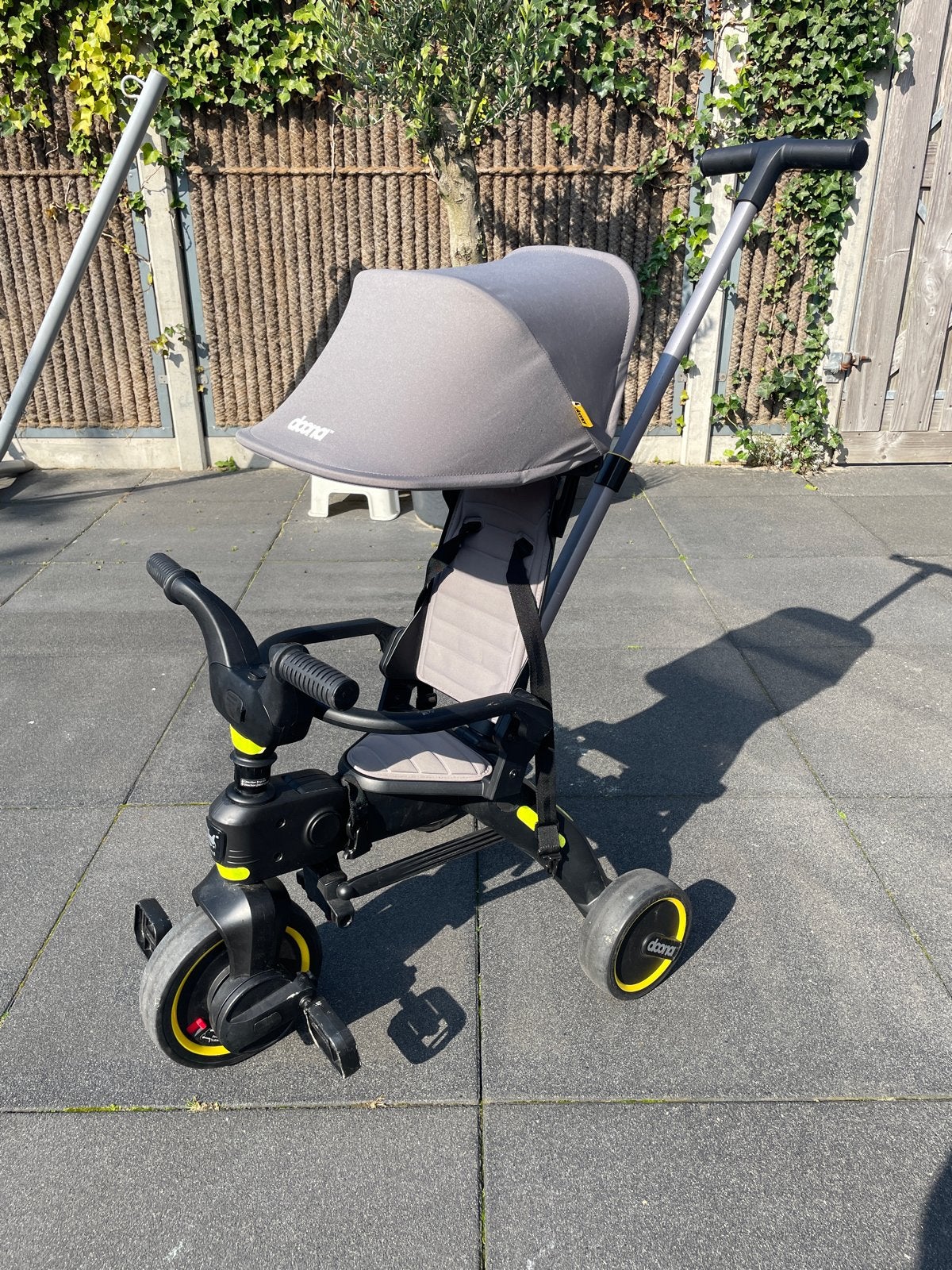 Doona Liki Trike S1 - 5-in-1 Compacte Driewieler, Fietsen en Brommers, Ophalen of Verzenden, Zo goed als nieuw