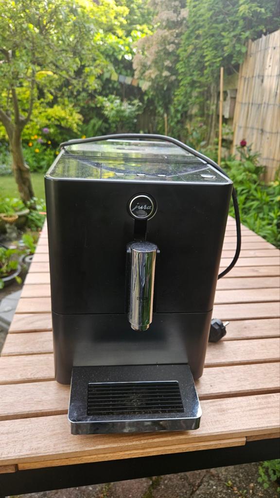Jura koffiemachine - defect, Witgoed en Apparatuur, Koffiezetapparaten, Ophalen of Verzenden, Niet werkend, Koffiemachine, Koffiebonen