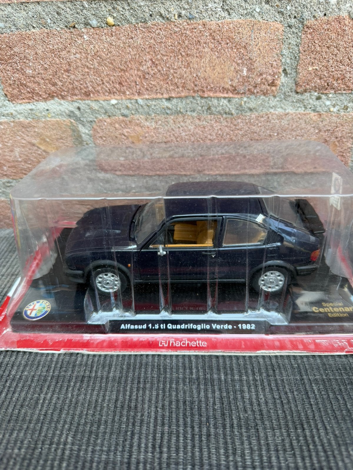 1:24 Alfa Romeo Alfasud 1.5 ti Quadrifoglio verde …….. 45,-, Ophalen of Verzenden, Zo goed als nieuw, Overige merken