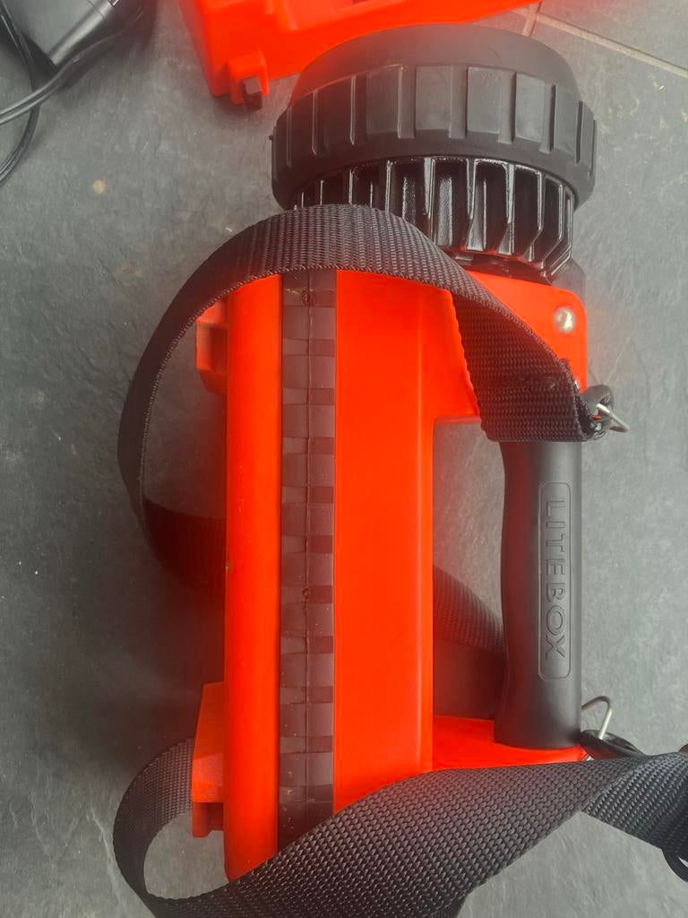 Streamlight LiteBox prof. oplaadbare lamp, Ophalen of Verzenden, Zo goed als nieuw, Accu