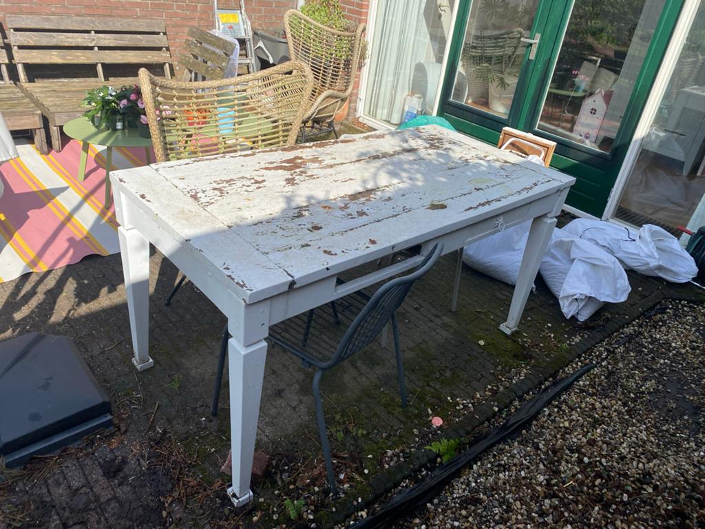 Stevige houten tafel - opknapper - gratis af te halen, Ophalen, Gebruikt, Rechthoekig, Hout