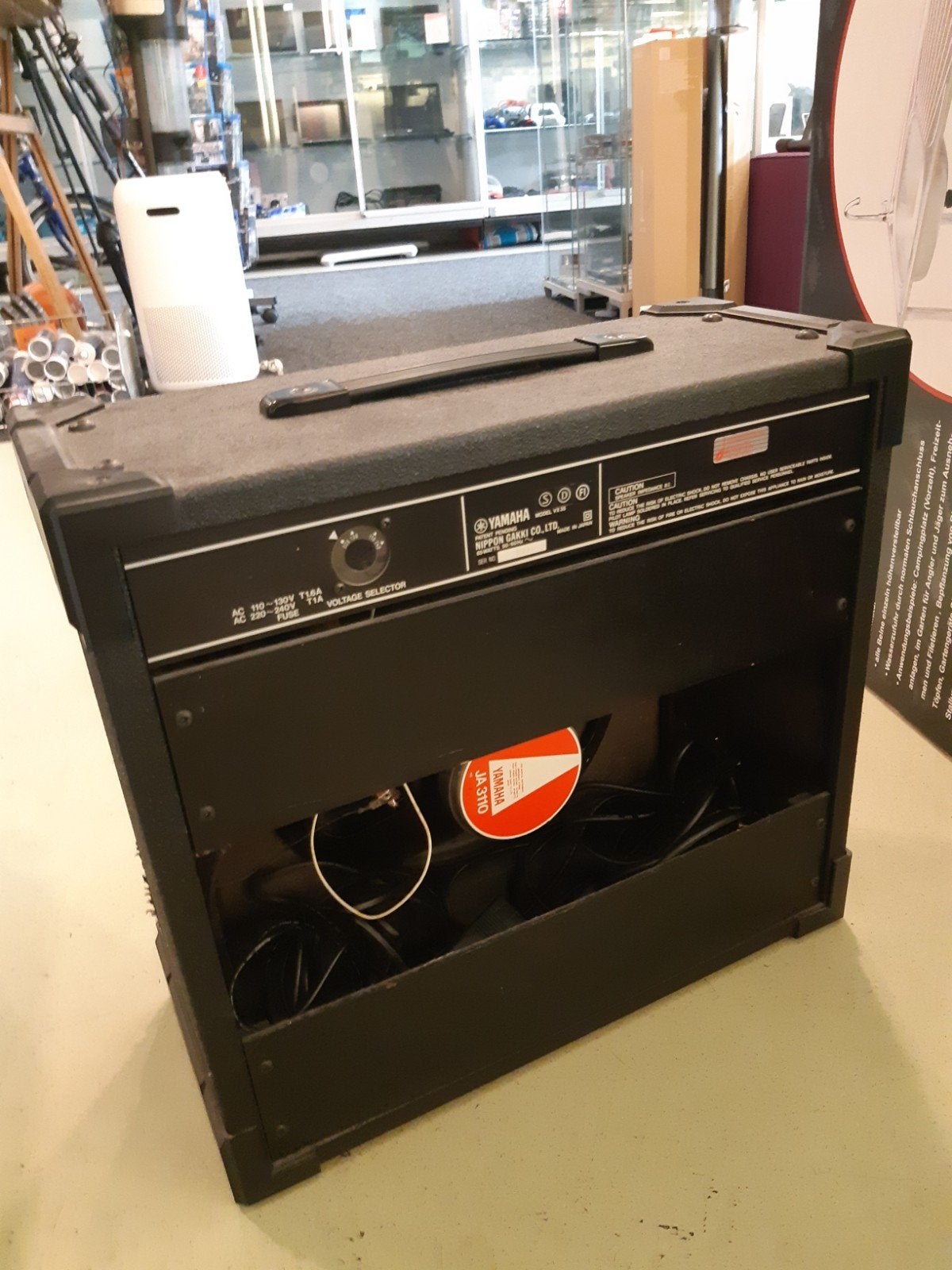 Yamaha VX 35 Gitaarversterker - Gebruikt, Ophalen, Nvt, Nvt, Nvt