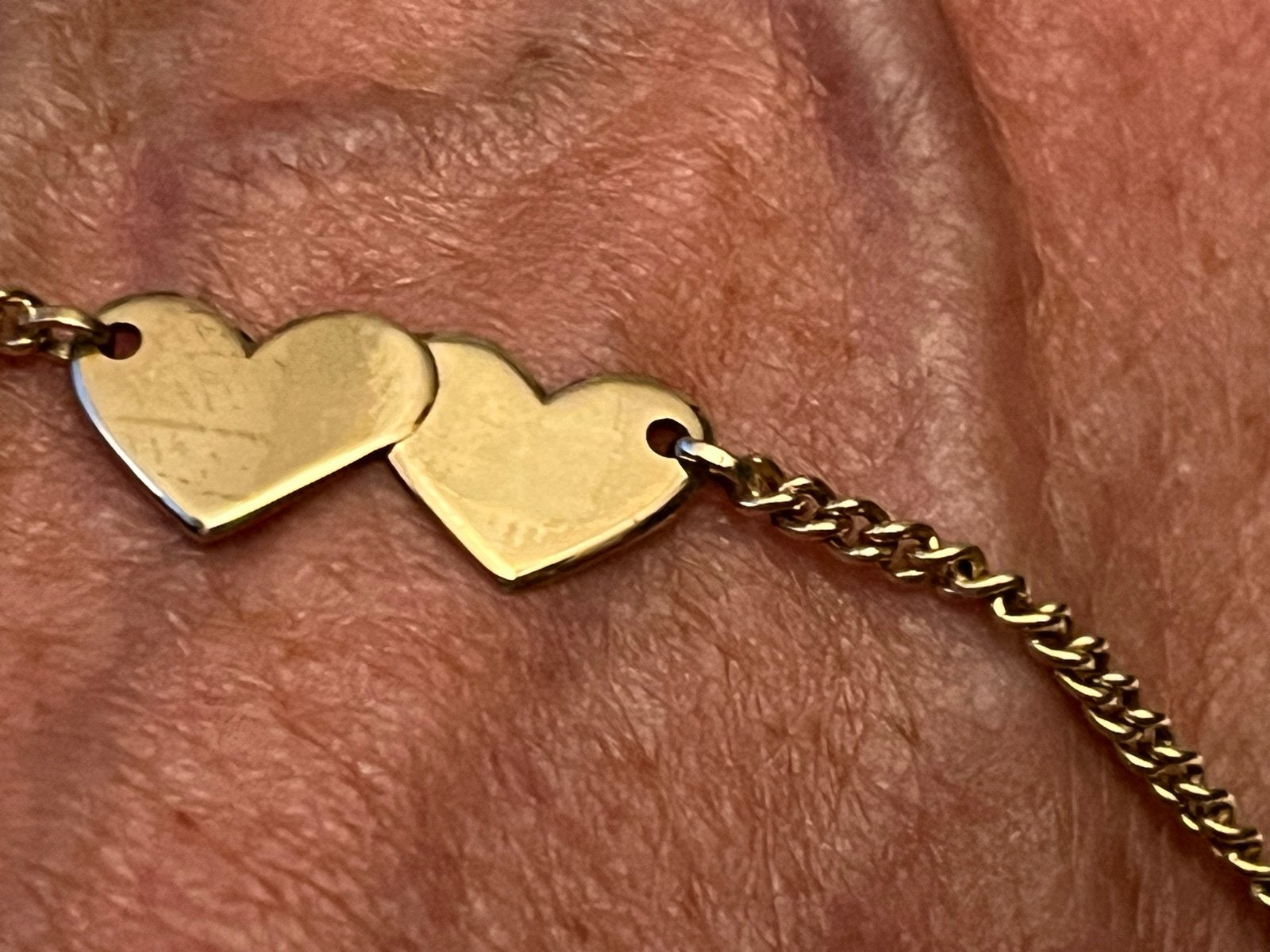 Gouden armband met hartjes - 333/8 CT - 18 cm, Sieraden, Tassen en Uiterlijk, Verzenden, Zo goed als nieuw, Goud, Goud