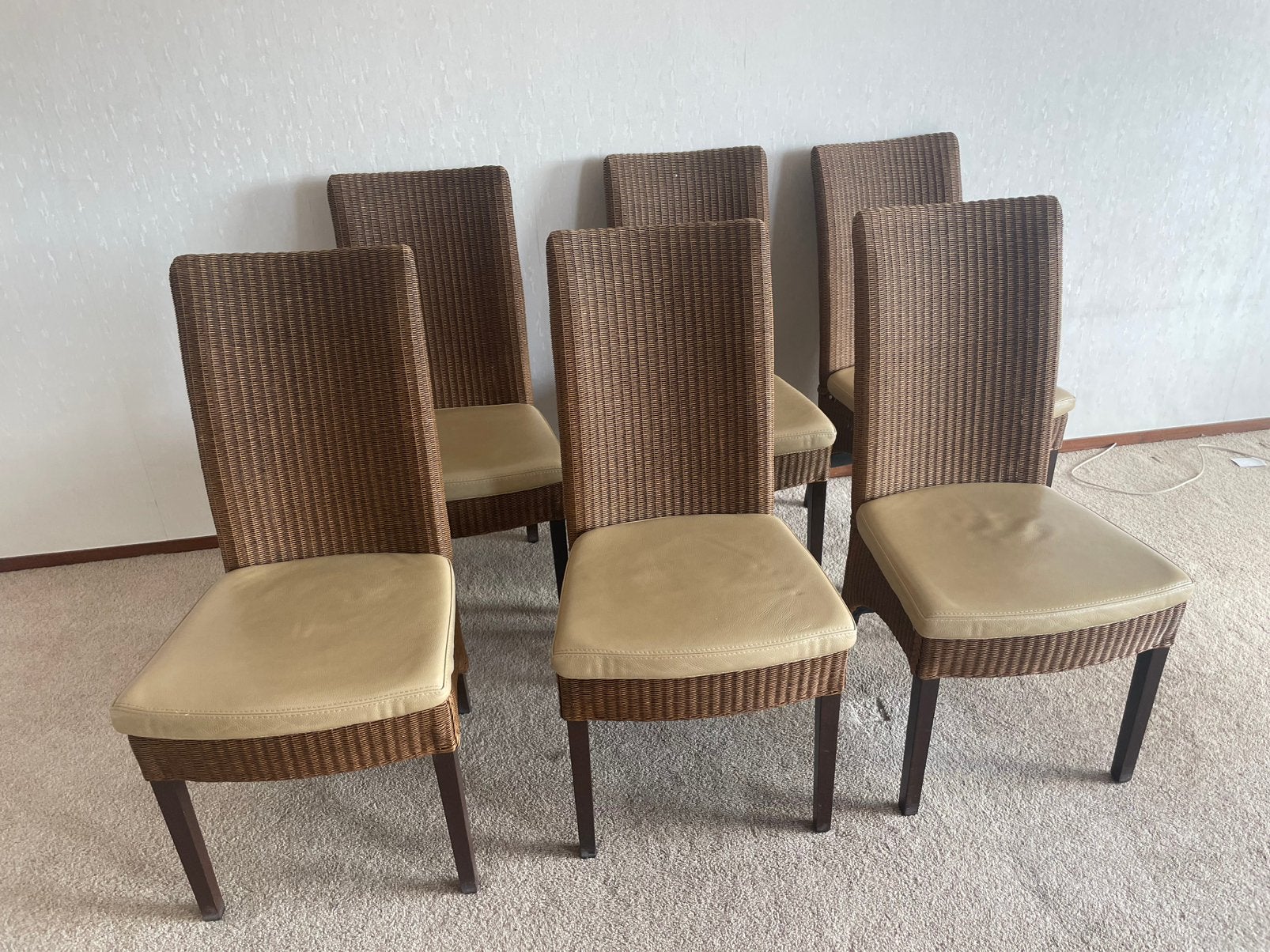 6 Originele Lloyd Loom Eetkamerstoelen Leren Zitting Nouvion, Huis en Inrichting, Stoelen, Ophalen, Bruin, Leer, Zo goed als nieuw