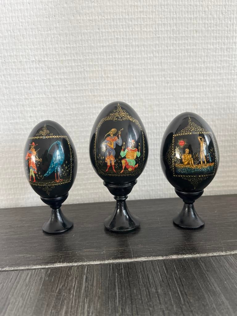 Set van 3 handbeschilderde Russische eieren - Vadim Feoktist, Ophalen of Verzenden