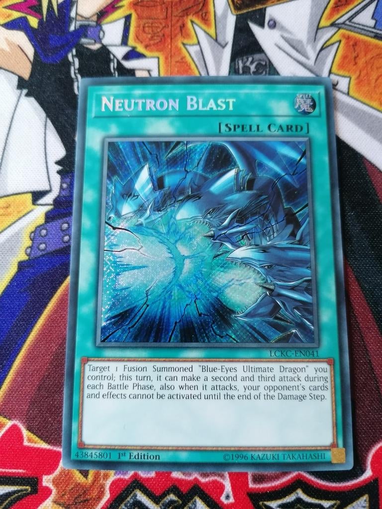 Neutron Blast - Secret Rare LCKC - Yu-Gi-Oh, Ophalen of Verzenden, Zo goed als nieuw, Foil